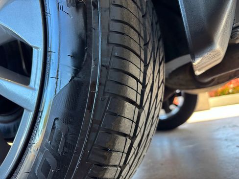 Used 2016 Nissan Rogue SL w/ SL Premium Package image 28