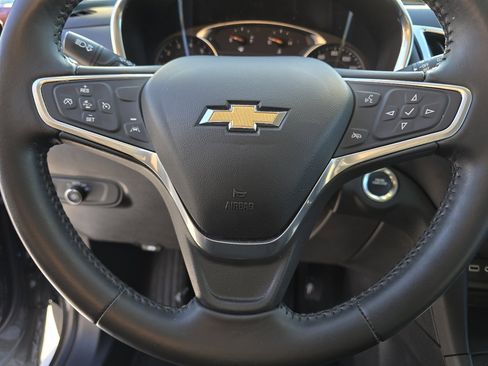 Used 2022 Chevrolet Equinox LT image 33