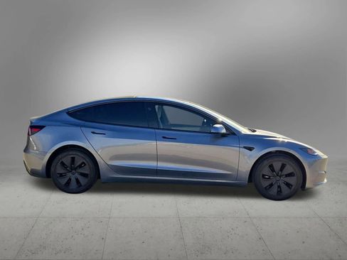 Used 2025 Tesla Model 3 Long Range image 6