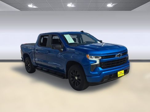 Used 2022 Chevrolet Silverado 1500 RST image 7