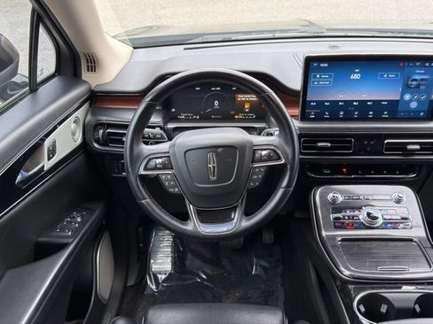 Certified 2022 Lincoln Nautilus Reserve w/ Equipment Group 202A image 10