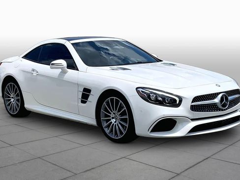 Used 2017 Mercedes-Benz SL 450 image 3