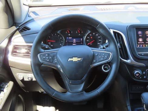 Used 2023 Chevrolet Equinox LT AWD/4WD image 19
