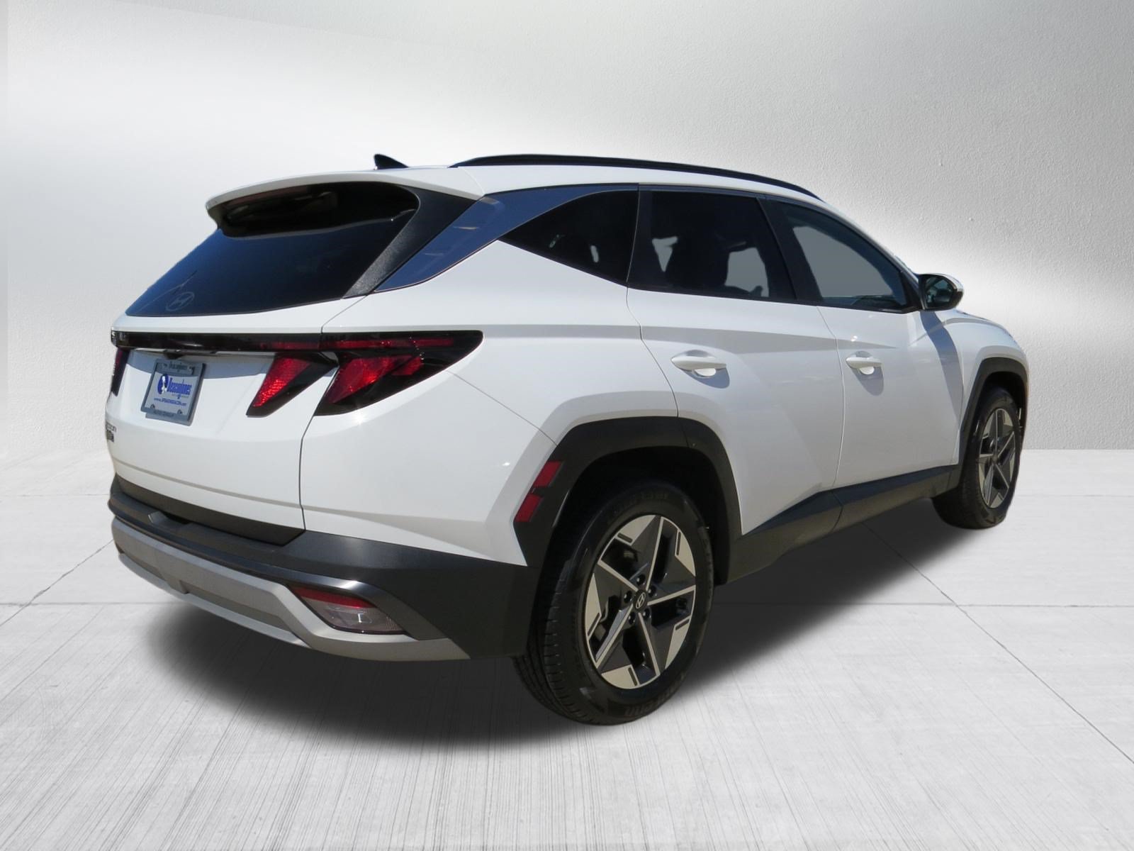 Used 2025 Hyundai Tucson SEL FWD image 3