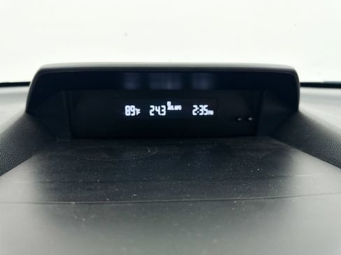 Used 2018 Subaru Crosstrek 2.0i Premium AWD/4WD image 14