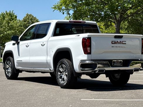 New 2026 GMC Sierra 1500 SLE AWD/4WD image 7