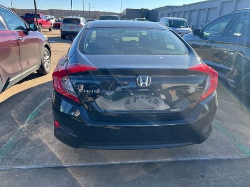 Used 2017 Honda Civic LX image 5