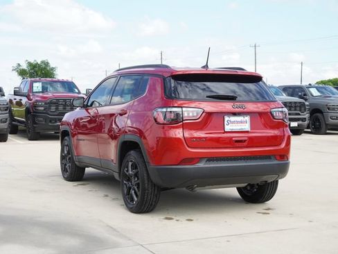 New 2026 Jeep Compass Latitude AWD/4WD image 7