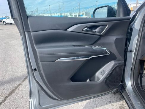 Used 2025 Chevrolet Traverse LT w/ LPO, Floor Liner Package image 18