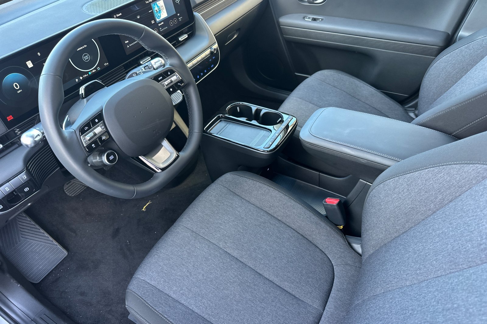 New 2026 Hyundai Ioniq 5 SE AWD/4WD image 11