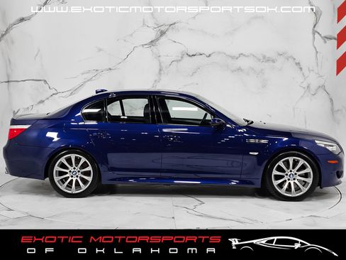 Used 2008 BMW M5 RWD image 10