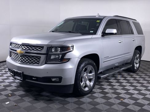Certified 2019 Chevrolet Tahoe LT w/ LT Signature Package image 19