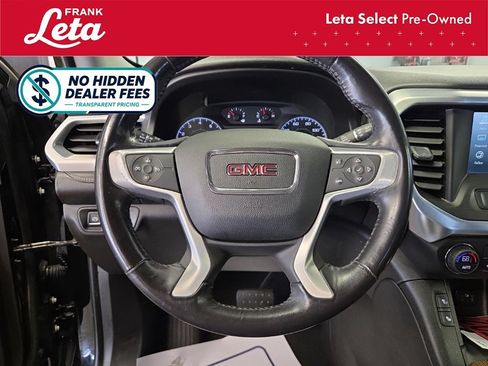 Used 2018 GMC Acadia SLE FWD image 11