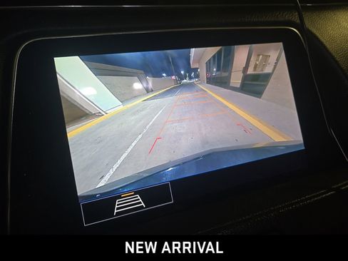 Used 2020 Cadillac XT4 Premium Luxury w/ Driver Awareness Package image 6