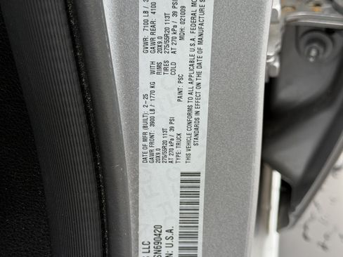 Used 2025 RAM 1500 Big Horn AWD/4WD image 35