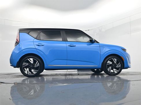 Certified 2023 Kia Soul GT-Line image 41