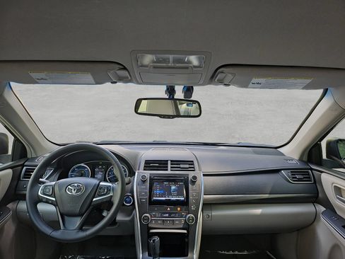 Used 2015 Toyota Camry XLE FWD image 37
