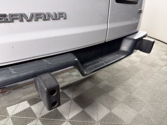 Used 2020 GMC Savana 2500 w/ Driver Convenience Package RWD image 27