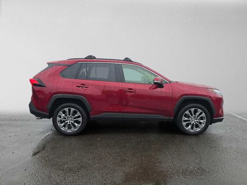Used 2025 Toyota RAV4 XLE Premium w/ Weather Package AWD/4WD image 2