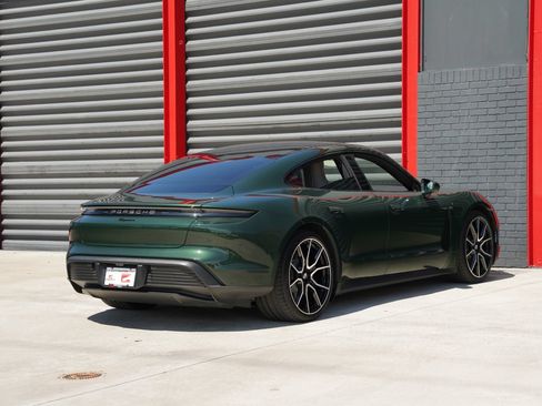 Used 2025 Porsche Taycan RWD image 8