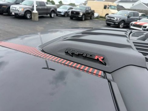 Used 2025 Ford F150 Raptor w/ Equipment Group 803A Raptor R AWD/4WD image 11