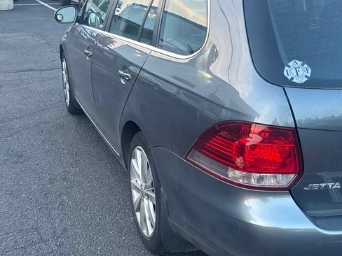 Used 2012 Volkswagen Jetta TDI FWD image 5