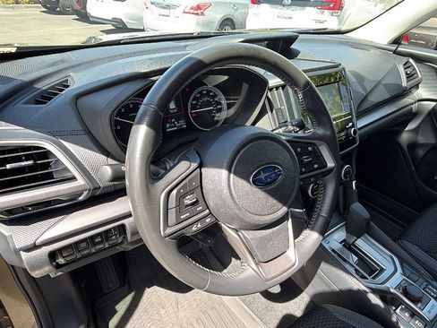 Used 2024 Subaru Forester Premium AWD/4WD image 31