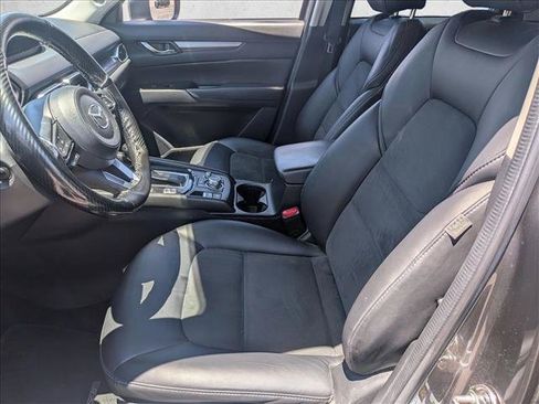 Used 2018 MAZDA CX-5 Touring w/ Preferred Equipment Package FWD image 14