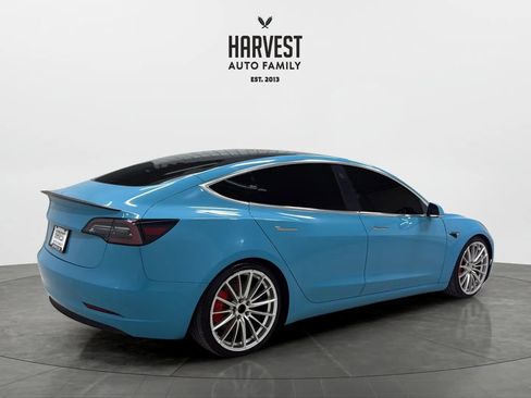 Used 2019 Tesla Model 3 Performance image 7