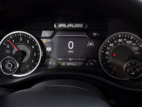 Used 2025 RAM 1500 Big Horn AWD/4WD image 19