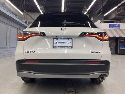 Used 2026 Honda HR-V Sport image 6