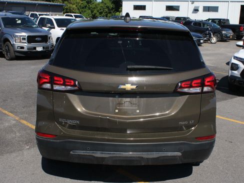 Used 2024 Chevrolet Equinox LT AWD/4WD image 5