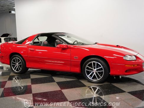Used 2002 Chevrolet Camaro Z28 w/ SS Performance/Appearance Pkg image 15