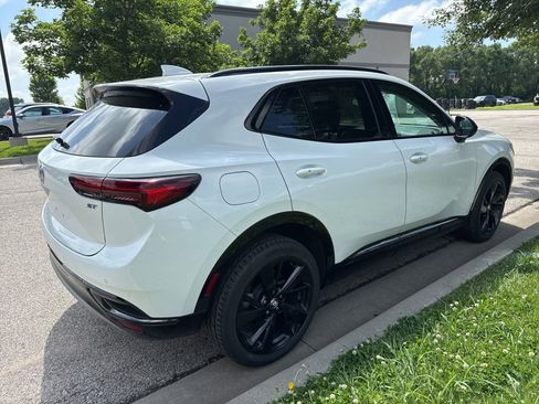 Used 2023 Buick Envision Preferred w/ Sport Touring Package AWD/4WD image 5