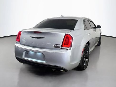Used 2021 Chrysler 300 Touring w/ Sport Appearance Package RWD image 23