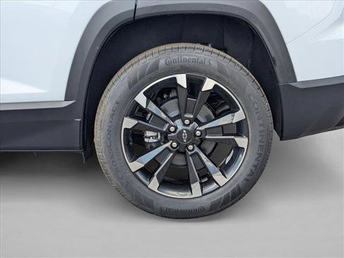 New 2026 Chevrolet Equinox RS w/ Convenience Package III AWD/4WD image 10