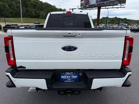 Used 2024 Ford F250 Lariat w/ Sport Appearance Package AWD/4WD image 6