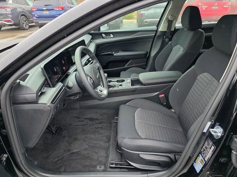 New 2026 Kia K5 LXS image 13