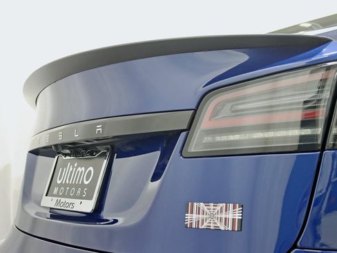 Used 2023 Tesla Model S Plaid image 13