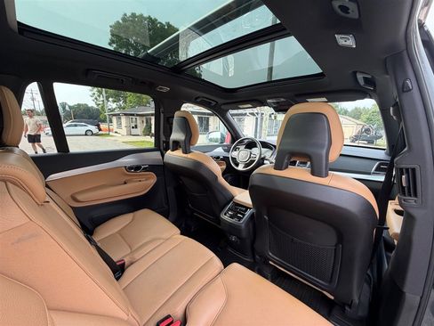 Used 2018 Volvo XC90 T6 Momentum w/ Convenience Package AWD/4WD image 23