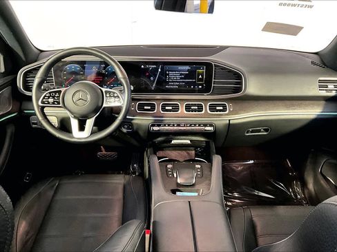 Used 2021 Mercedes-Benz GLE 450 4MATIC image 16