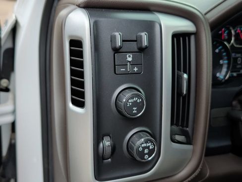 Used 2018 GMC Sierra 1500 SLT AWD/4WD image 14