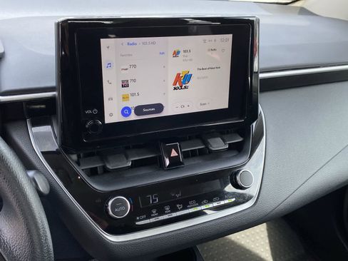 Certified 2023 Toyota Corolla LE image 26