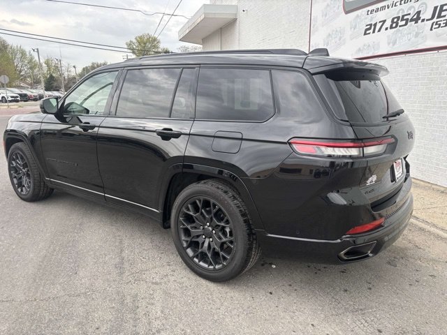 Used 2024 Jeep Grand Cherokee L Summit AWD/4WD image 6