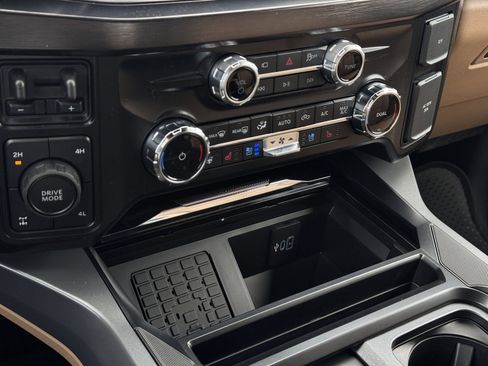 New 2026 Ford F250 Lariat w/ Lariat Ultimate Package image 20