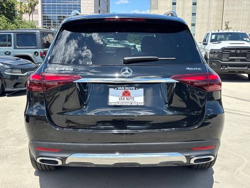 Used 2024 Mercedes-Benz GLE 450e 4MATIC image 5