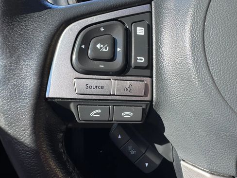 Used 2015 Subaru Outback 2.5i Limited image 22