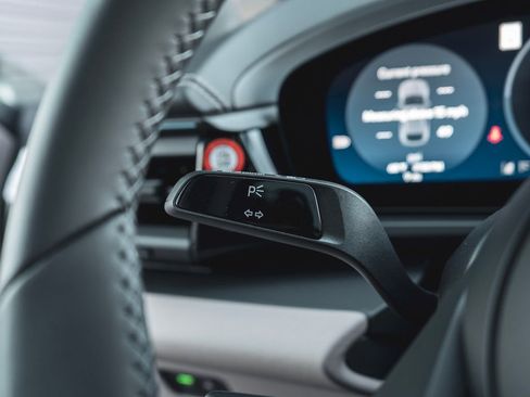 New 2025 Porsche Macan Turbo Electric image 20