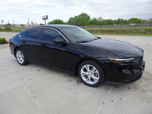 New 2026 Honda Accord LX image 3