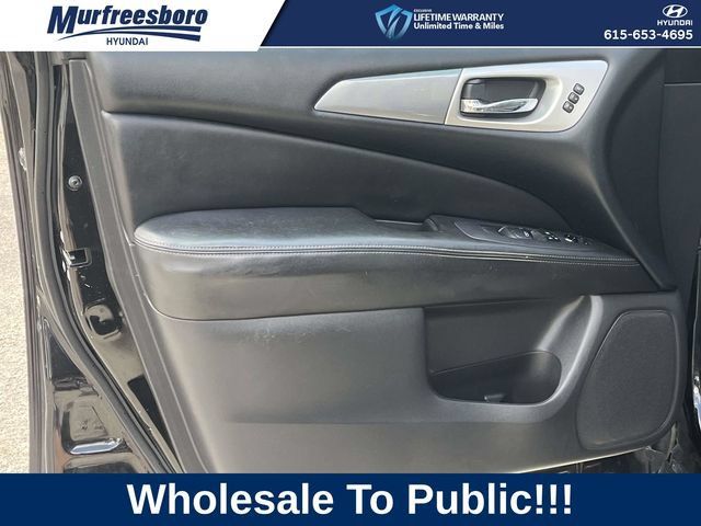 Used 2017 Nissan Pathfinder SL w/ SL Premium Package AWD/4WD image 16